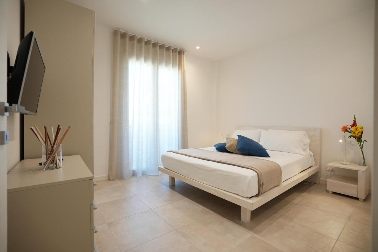 Keys Of Sicily - Marina Di Modica Apartment Luaran gambar