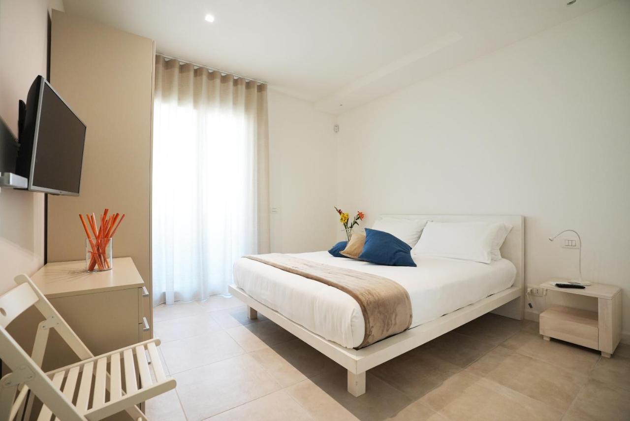 Keys Of Sicily - Marina Di Modica Apartment Luaran gambar
